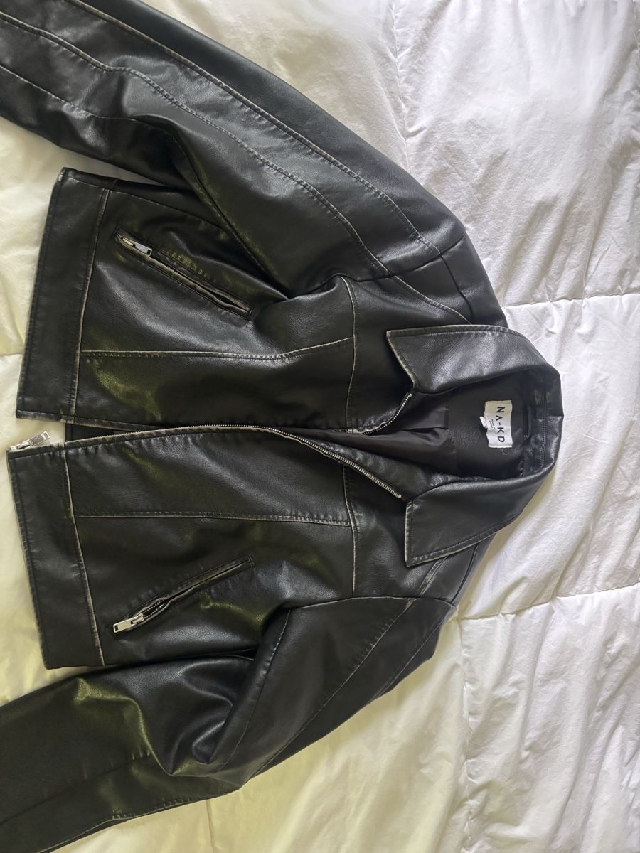 Na-kd Giacche: Kunstlederjacke NA-KD – Usato da Zürich venduto da Summy97 1