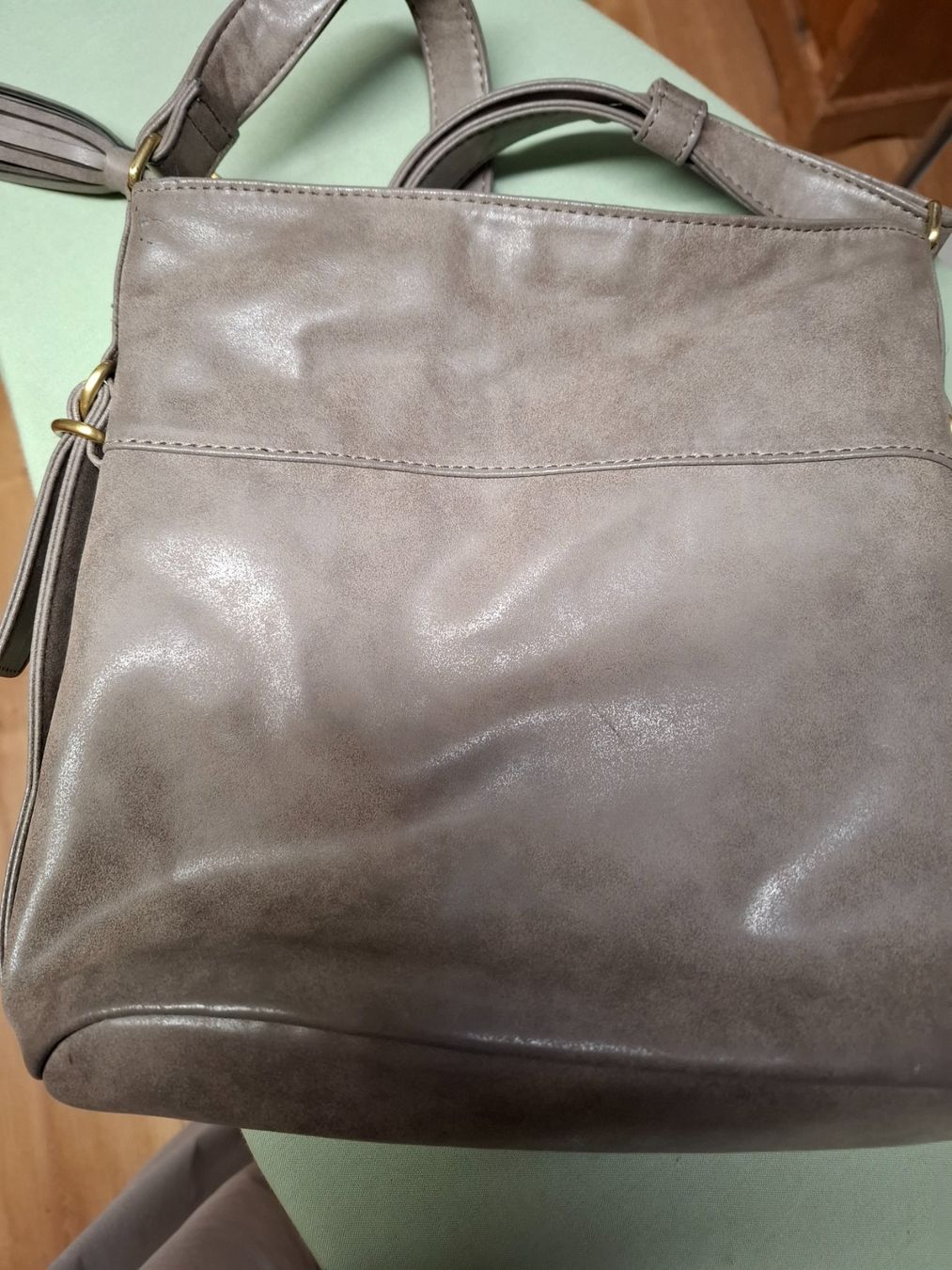 Zwei Borse da donna: ZWEI Leder-Handtasche in Taupe – Usato da Selzach venduto da Sennemeitschi11 3