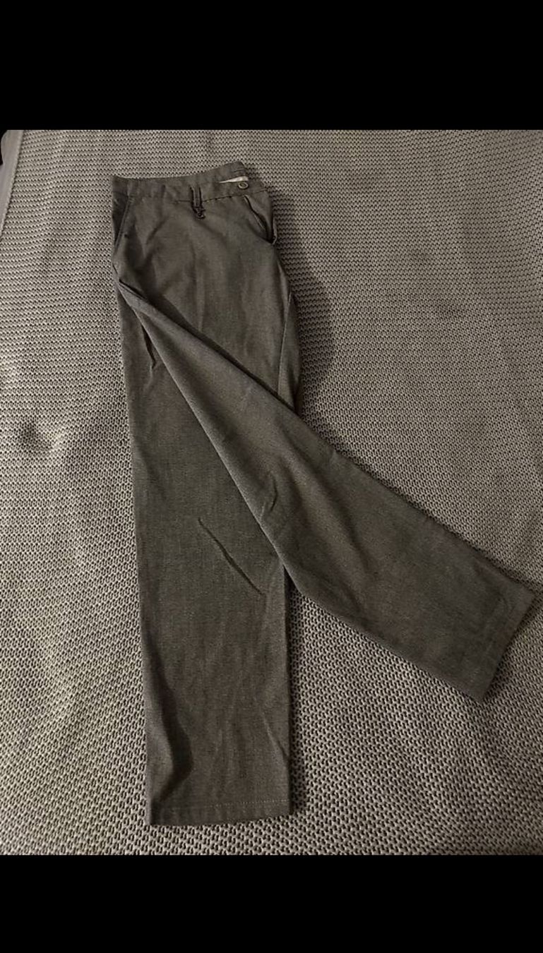 Zara Pantaloni: Hose – Usato da Zürich venduto da Yvo619