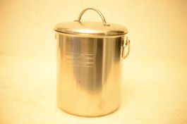 Milchkessel aus Edelstahl, Randvoll 2,5 L, Nutzbar 2,0 L
