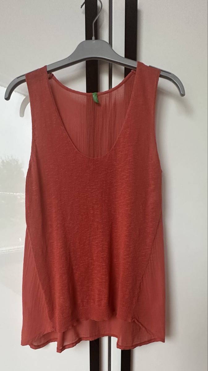 Benetton Top: Top in cotone Benetton – Usato da Castel San Pietro venduto da Moregi 3