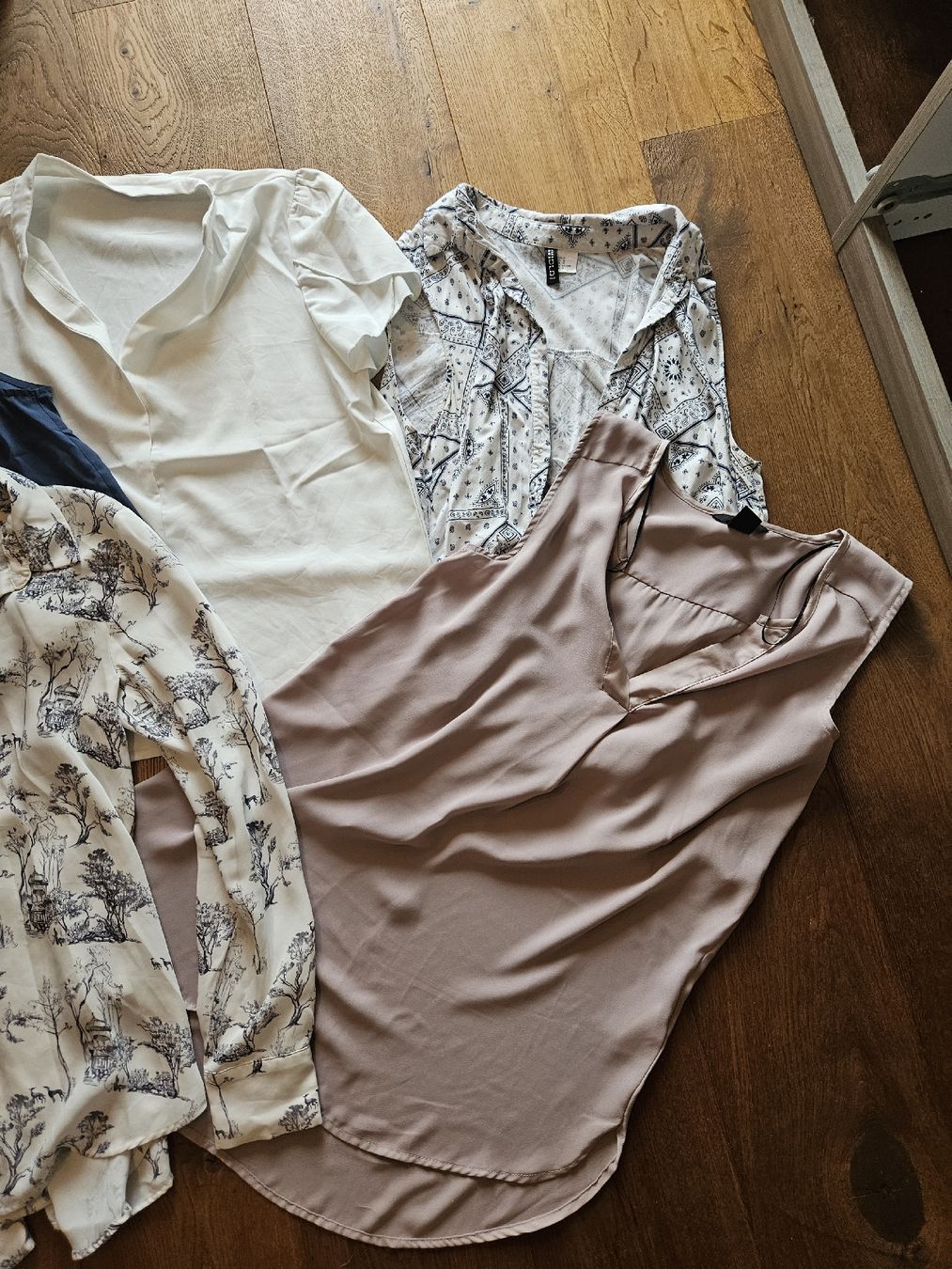 Lotti di vestiti: Kleiderpaket Damen Grösse L Blusen – Usato da Feusisberg venduto da Rosy8835 2