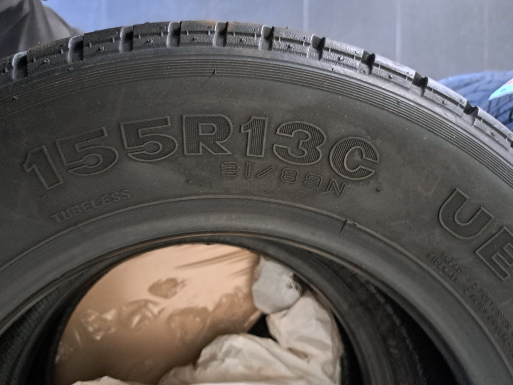 Maxxis Pneus & Kompletträder: 2 Pneu 155 R13C Maxxis – Neu (gemäss Beschreibung) aus Worb von toyosuisse 4