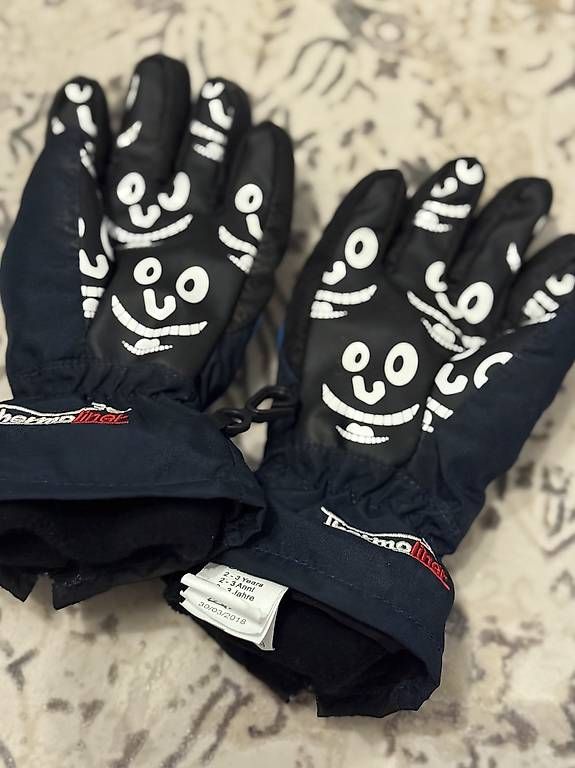 Guanti & manicotti: Level Hand Handschuhe Size 1 2-3 Jahre – Nuovo (secondo la descrizione) da Küssnacht am Rigi venduto da car_9p8w 2