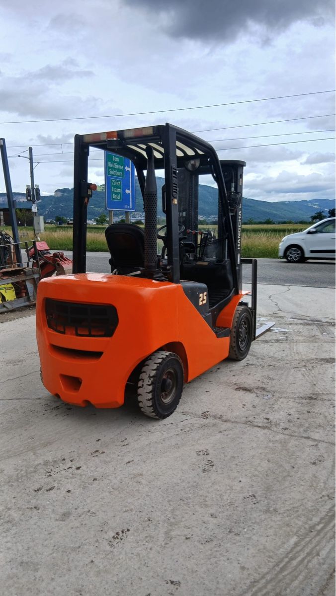 Diesel Carrelli elevatori e a forche: Diesel Stapler Hangcha CP 25 – Usato da Niederbipp venduto da baggerch 3