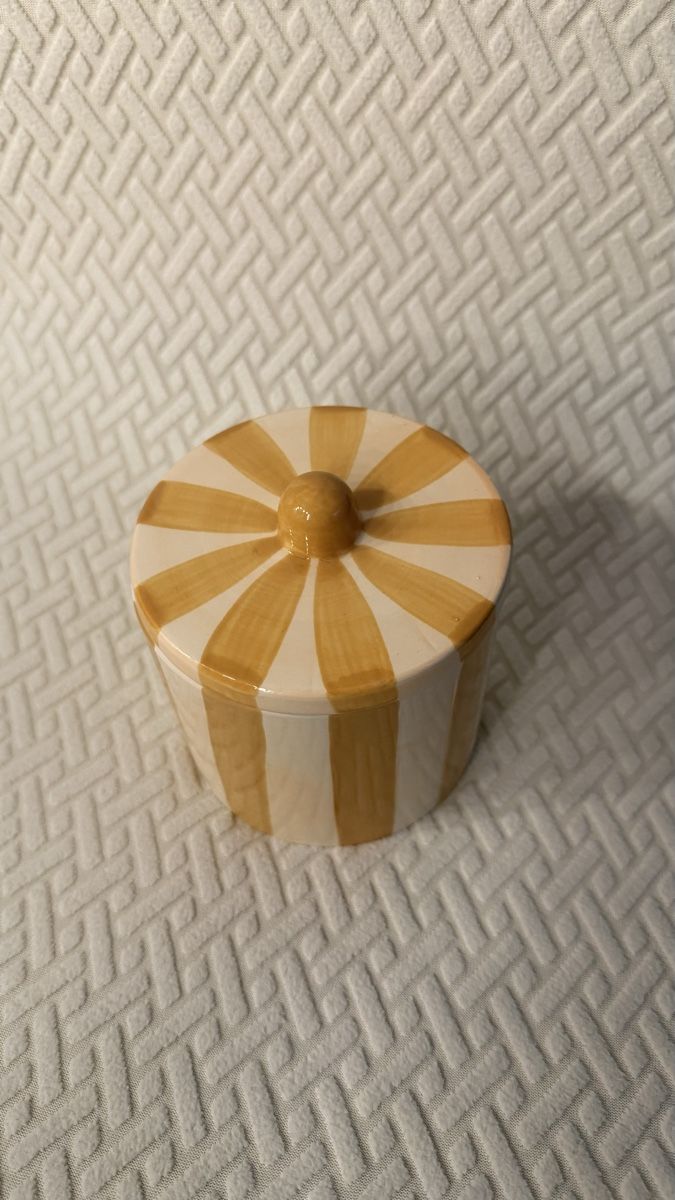 Vasi & Recipienti: Decorative Jar Striped Ceramic With Lid Good Condition – Nuovo (secondo la descrizione) da Dietikon venduto da anacarolinaa 1