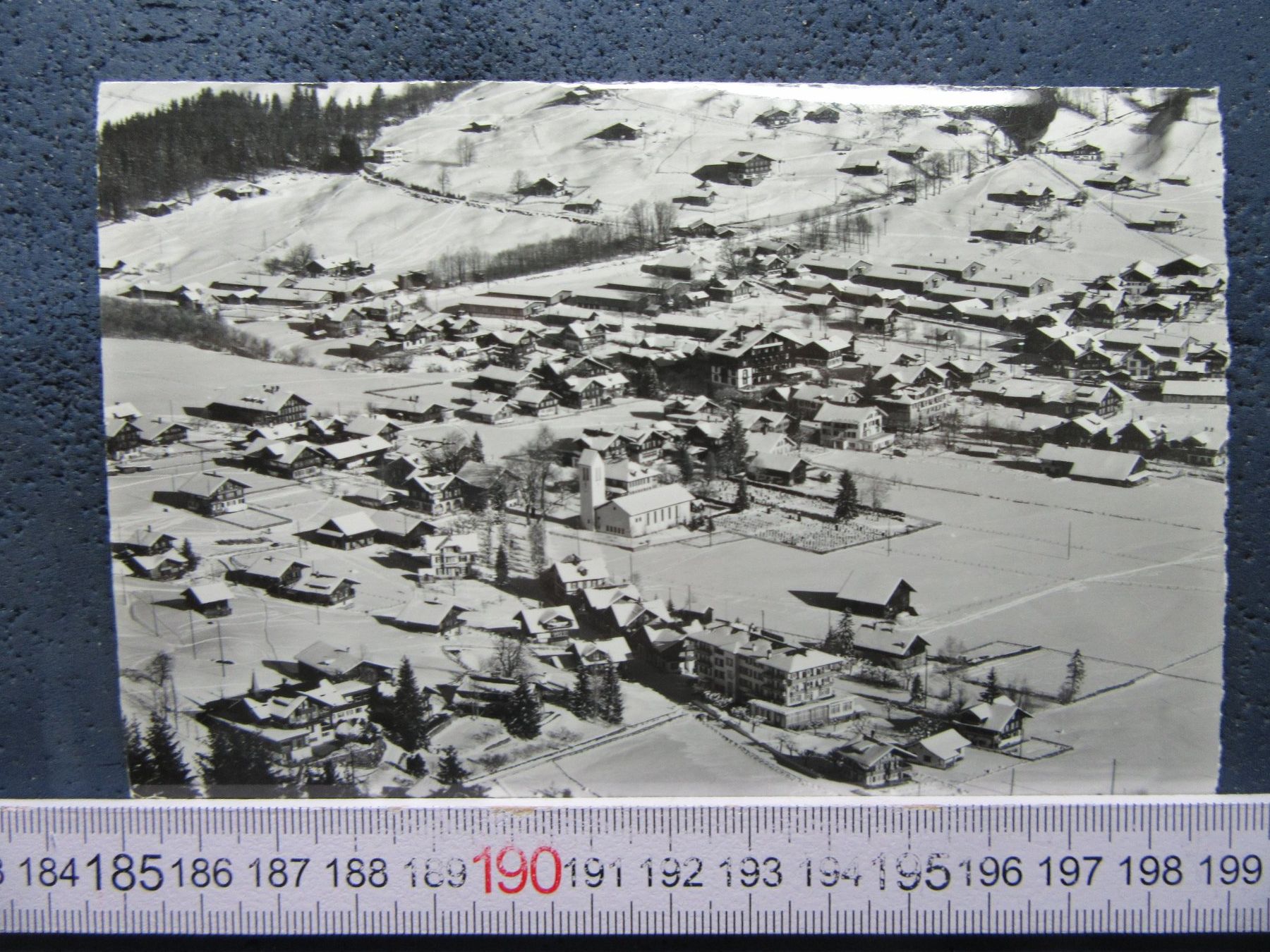 Cartes postales: LENK BEO LUFTBILD SCHNEE – D'occasion à Ettingen par Hausi4711