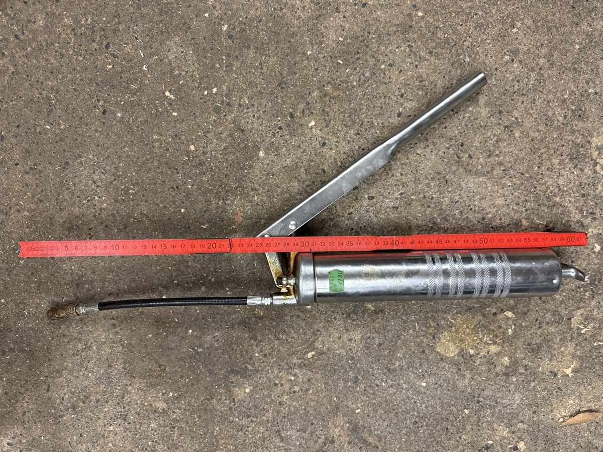 Alle Werkzeuge: Fettpresse – Gebraucht aus Meienberg von sony252 2