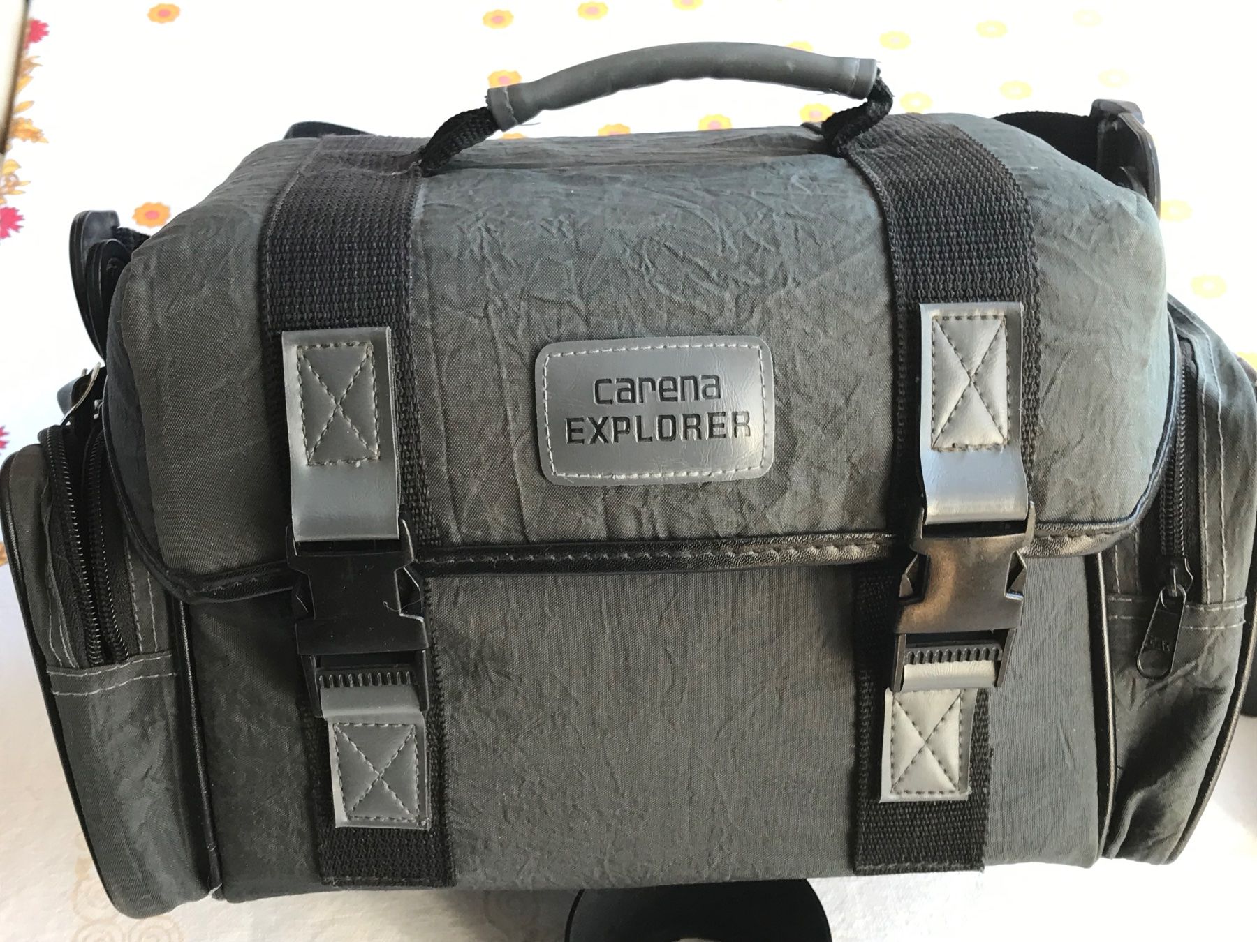 Canon Fotocamera: Spiegelreflexkamera EOS 5000, 2 Objektive,  Kameratasche – Usato da Mümliswil venduto da ruben71 5