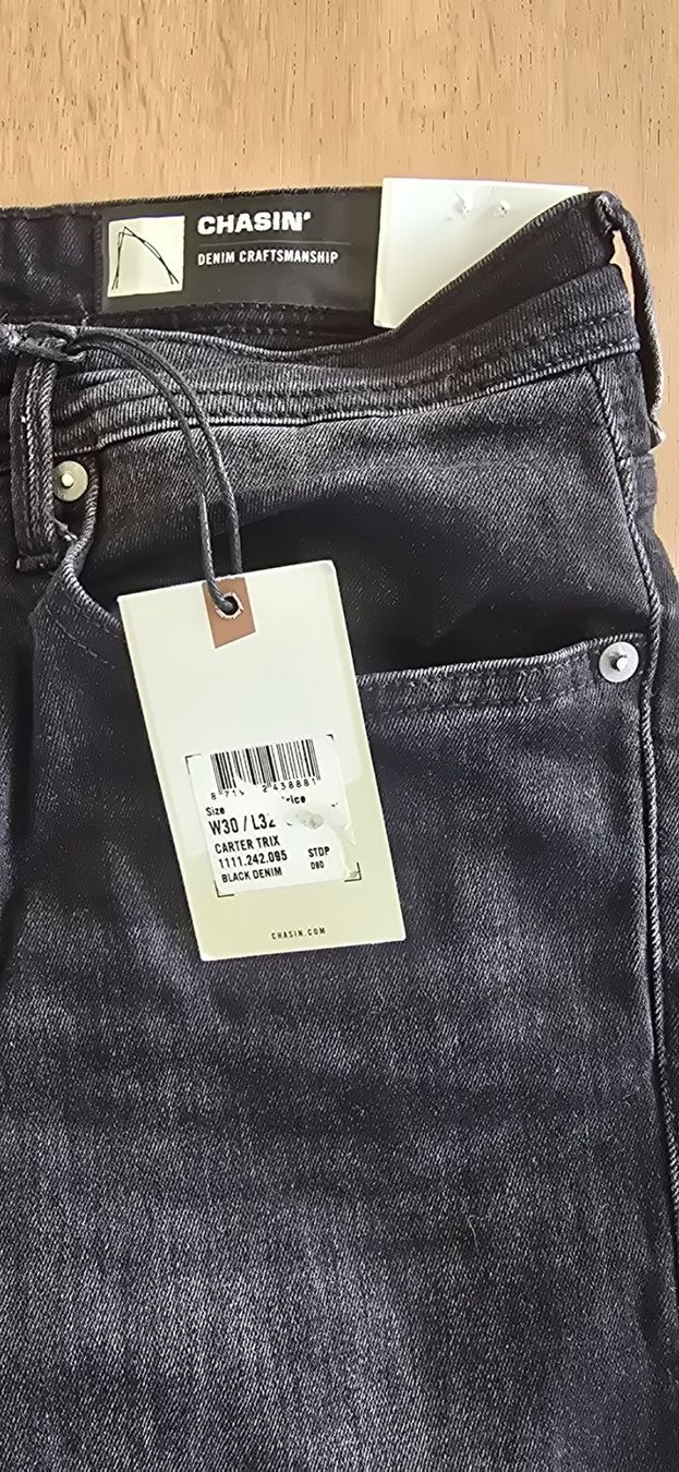 Jeans: Neue Jeans von Chasin Carter – Nuovo e nell'imballaggio originale da Amlikon-Bissegg venduto da Schnuefeli4 1