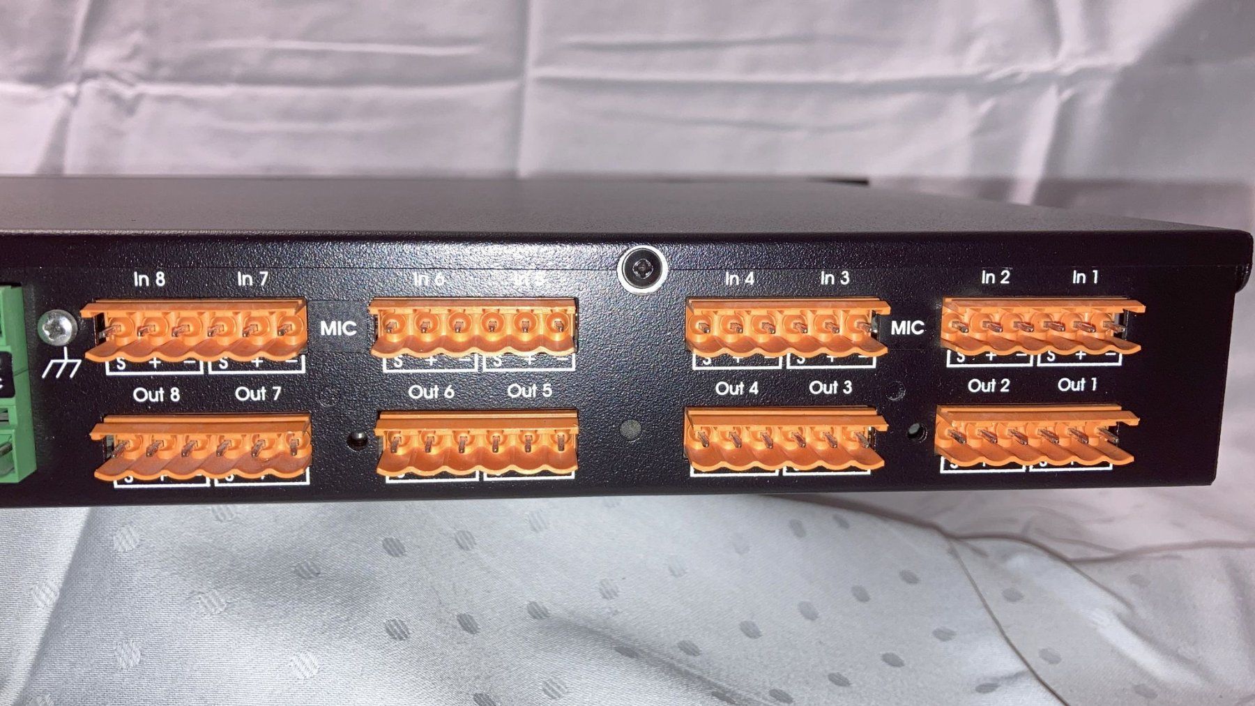Equalizzatori: Soundweb 9088iis Networked Signal Processor – Usato da Dietikon venduto da Rima57 7