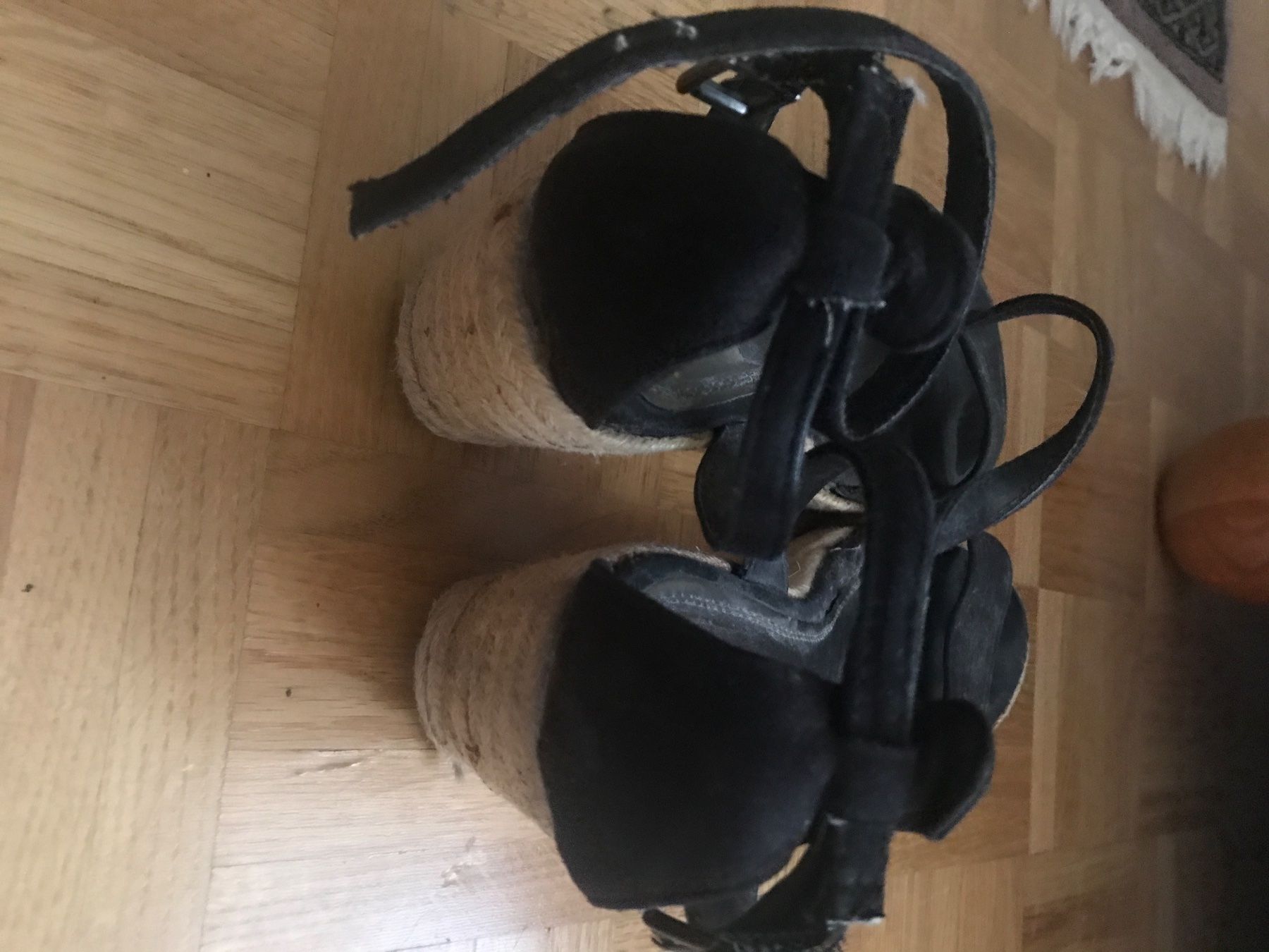 Chaussures femmes: Sandalen – D'occasion à Zürich par 11Orchidee30 2