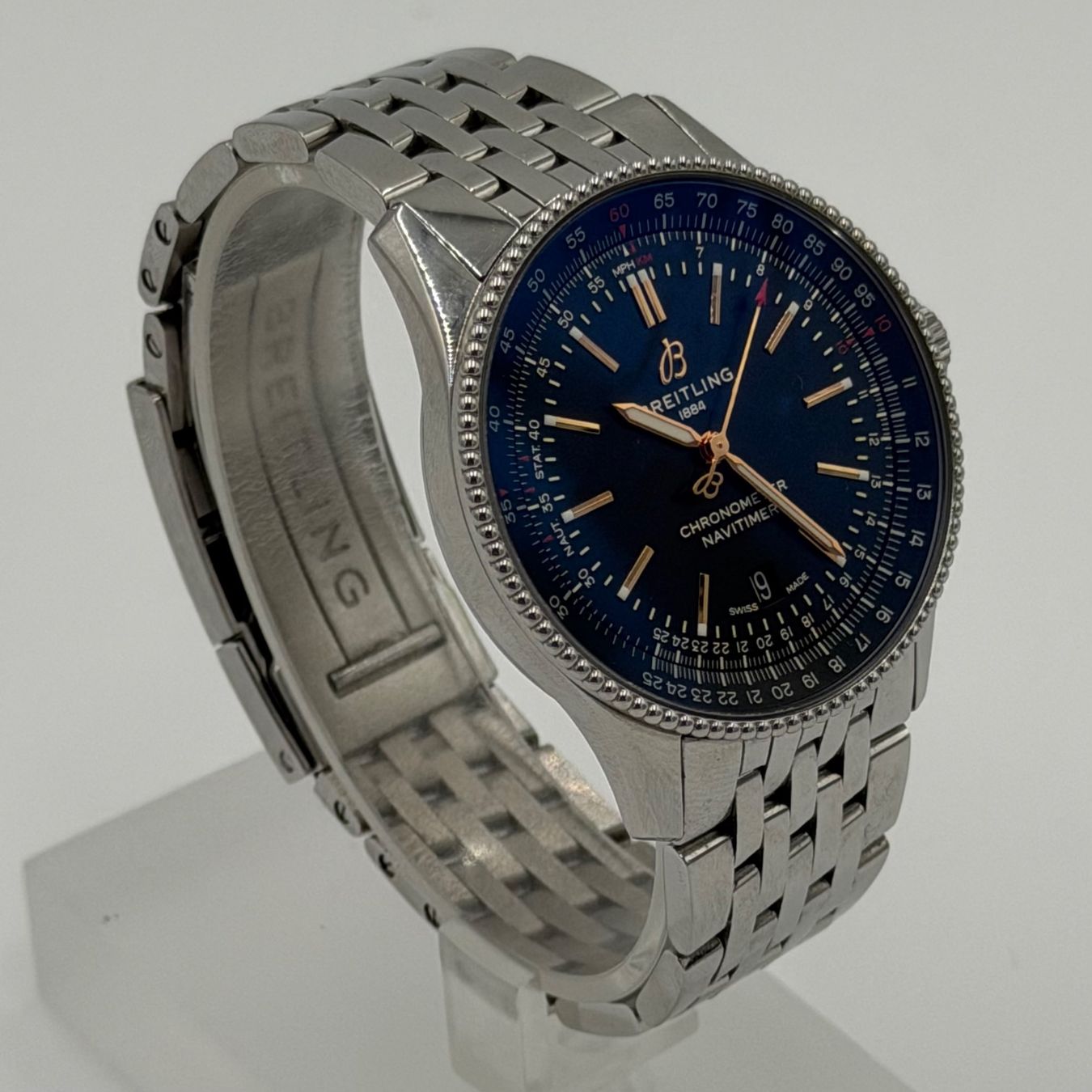Breitling Montres: Breitling Navitimer Automatic 41 - Full Set 2023 – D'occasion à Wil SG par rappwatches 2