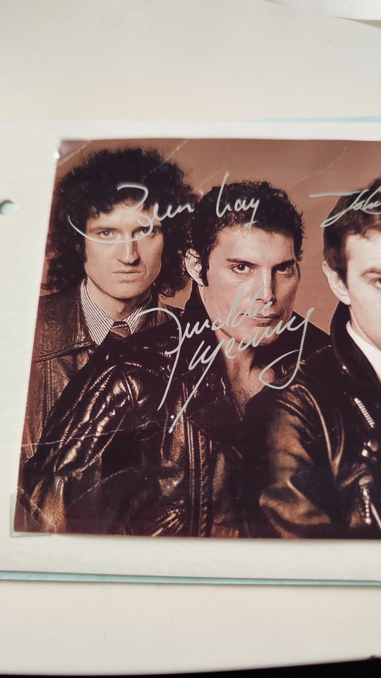 Autografi: Original Autogramme der Gruppe Queen – Usato da Zürich venduto da turbopuz 2