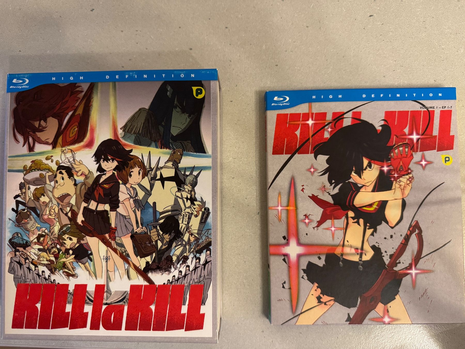 Tutti i DVDs: Kill la Kill Vol 1 - Blu-Ray Schuber 2828/3000 – Usato da Meilen venduto da SeeotterZH