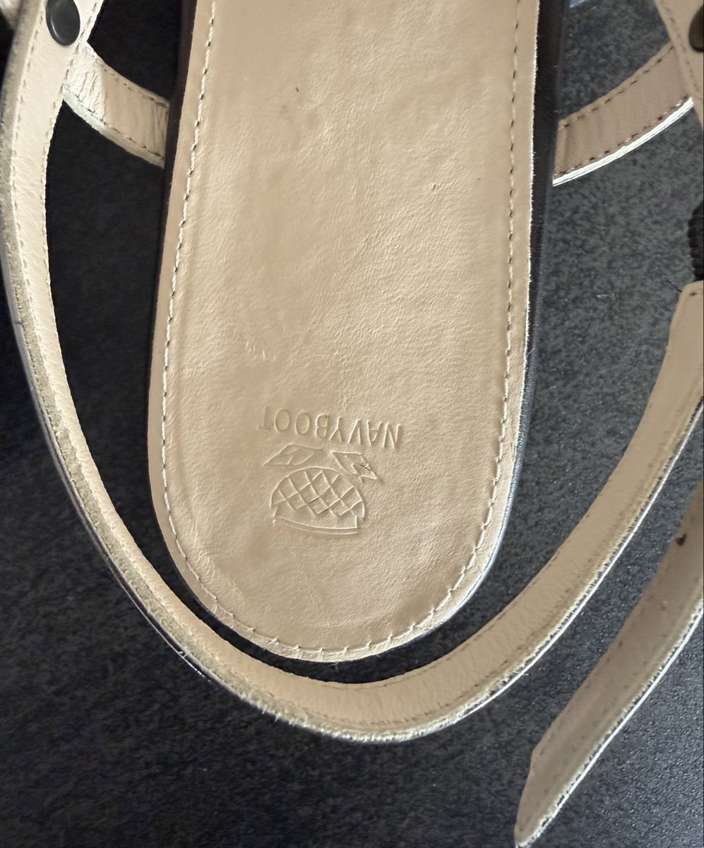 Navyboot Chaussures femmes: Sandalen von Navyboot, Gr. 40, neuwertig  – Neuf (Voir description) à Liestal par userin1000 4