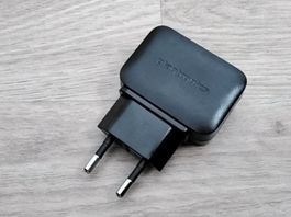 Plantronics adaptateur secteur avec sortie USB-A