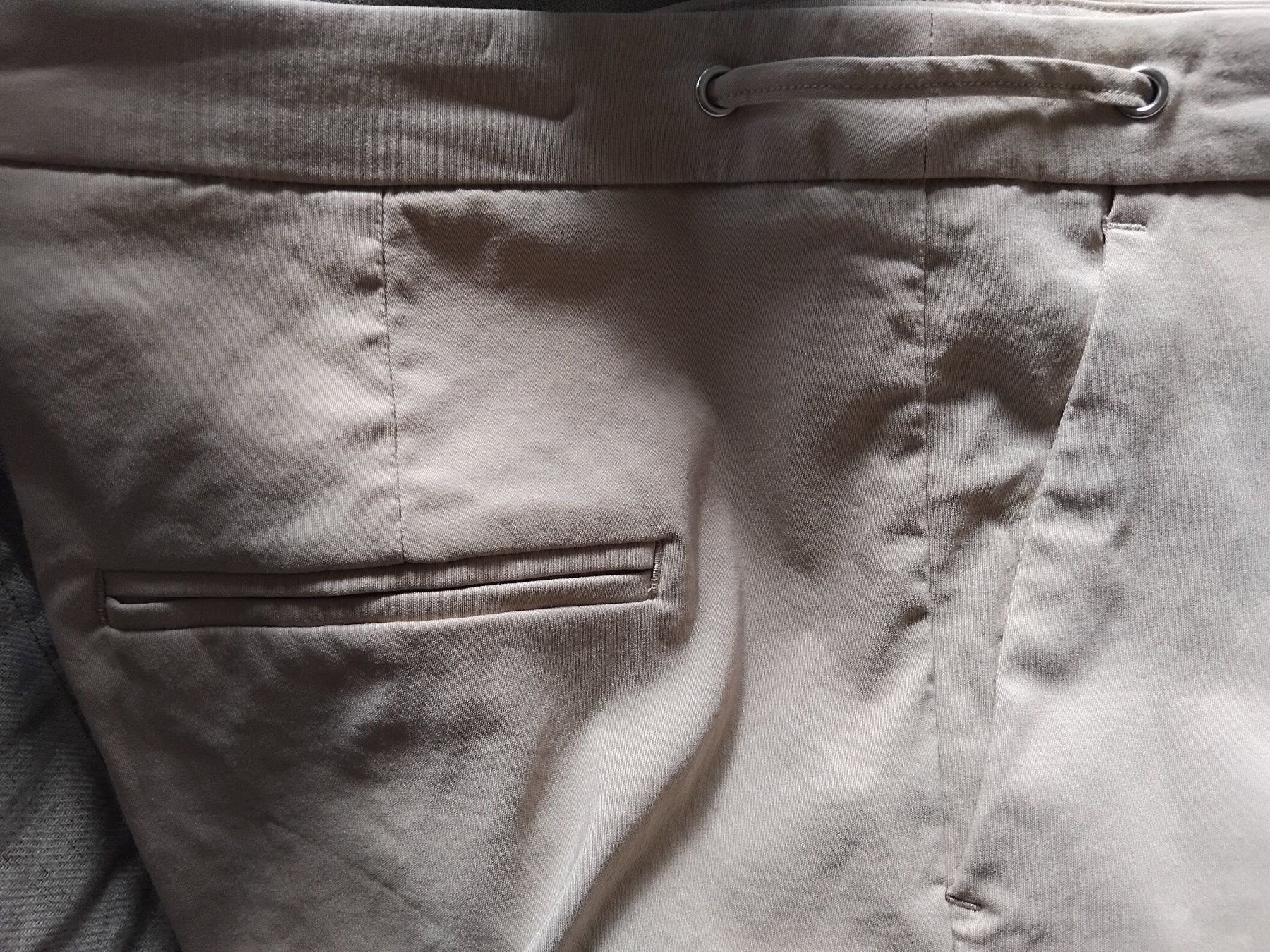 Pantaloni: Leichte Stretchhose ca Gr. 40 - NEU!! – Nuovo (secondo la descrizione) da Rorschach venduto da kristys 8
