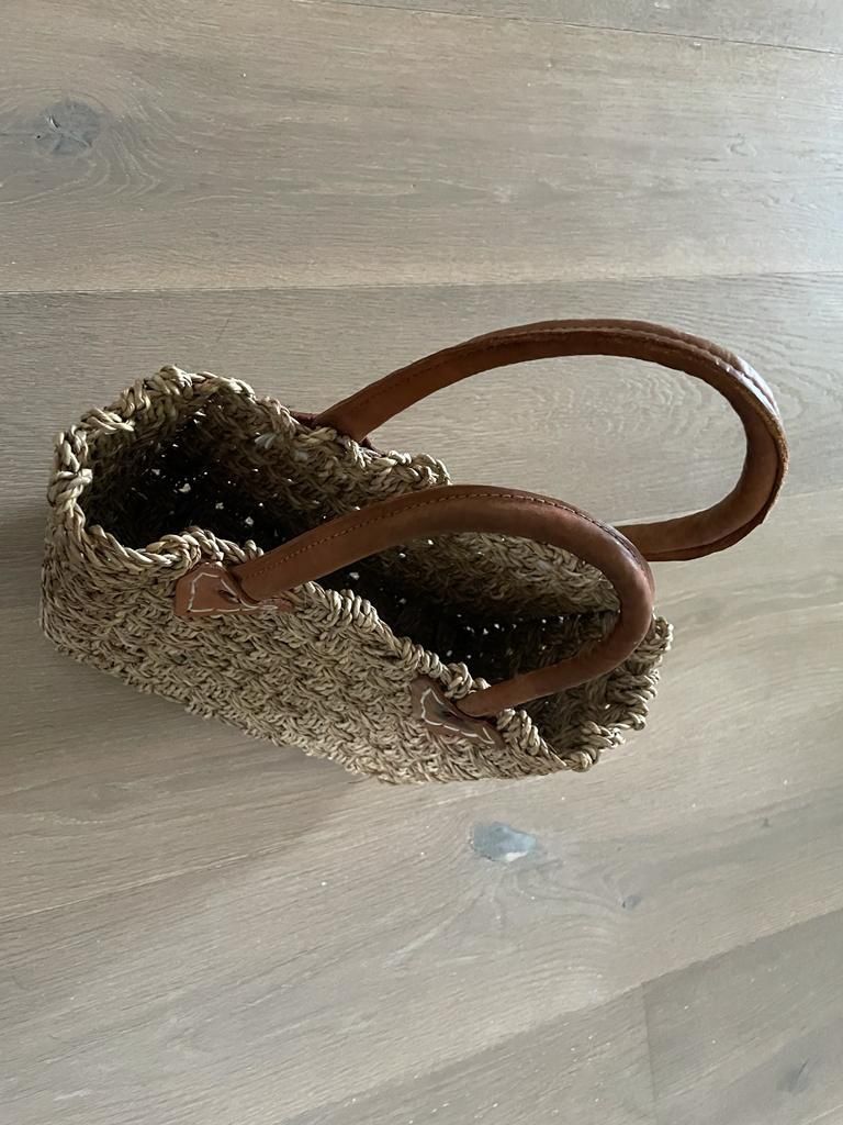 Borse da donna: Tasche – Usato da Uitikon Waldegg venduto da Uitikon73