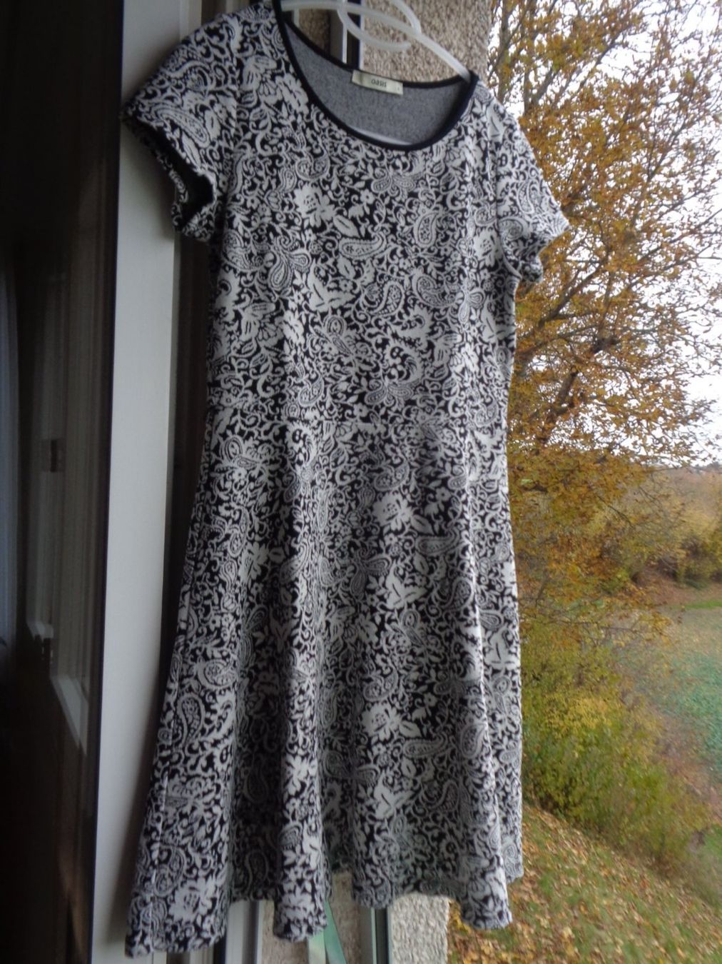 Vestiti: Kleid Damen von Oasis, Gr.S – Nuovo (secondo la descrizione) da Tafers venduto da kor_jf9w
