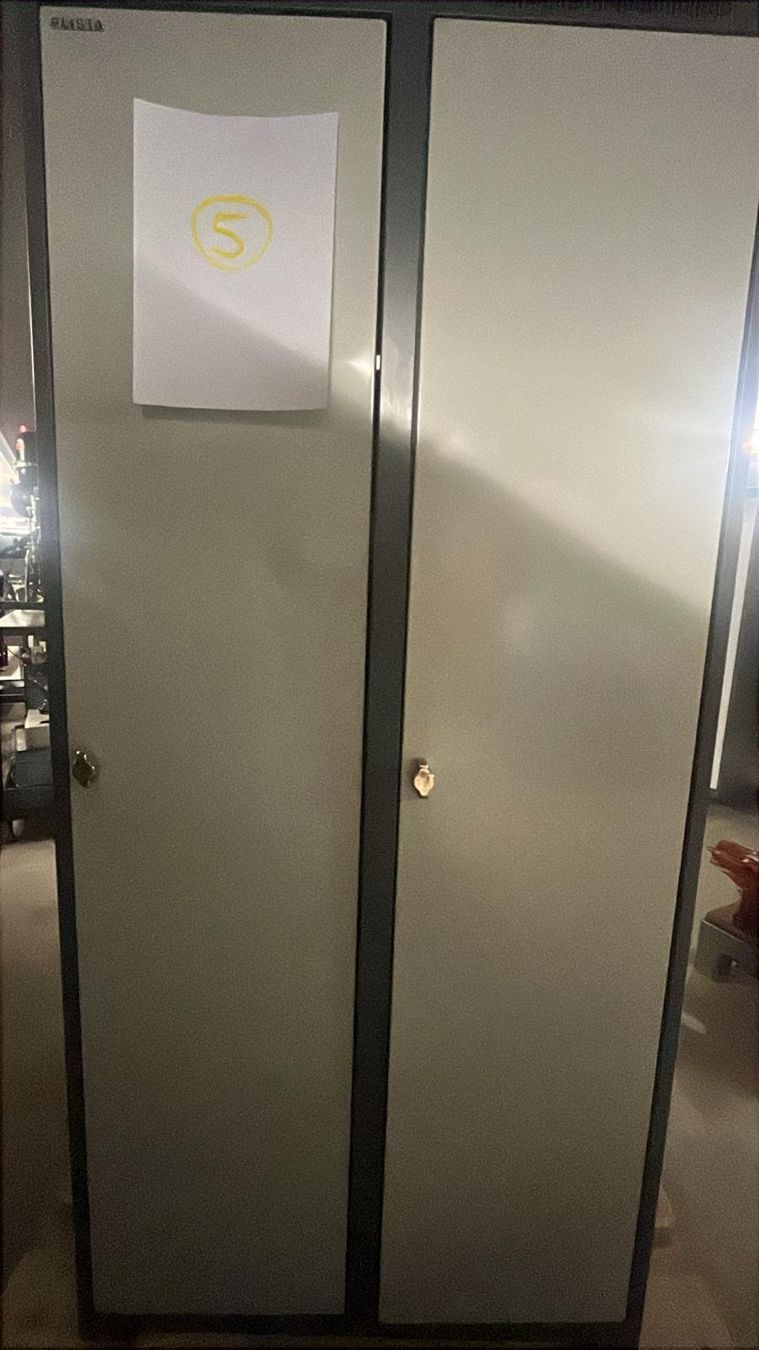 Lista Porte manteau: Lista Graderobenschrank, Spind 2fach – D'occasion à Berlingen par mar_j9wt 1