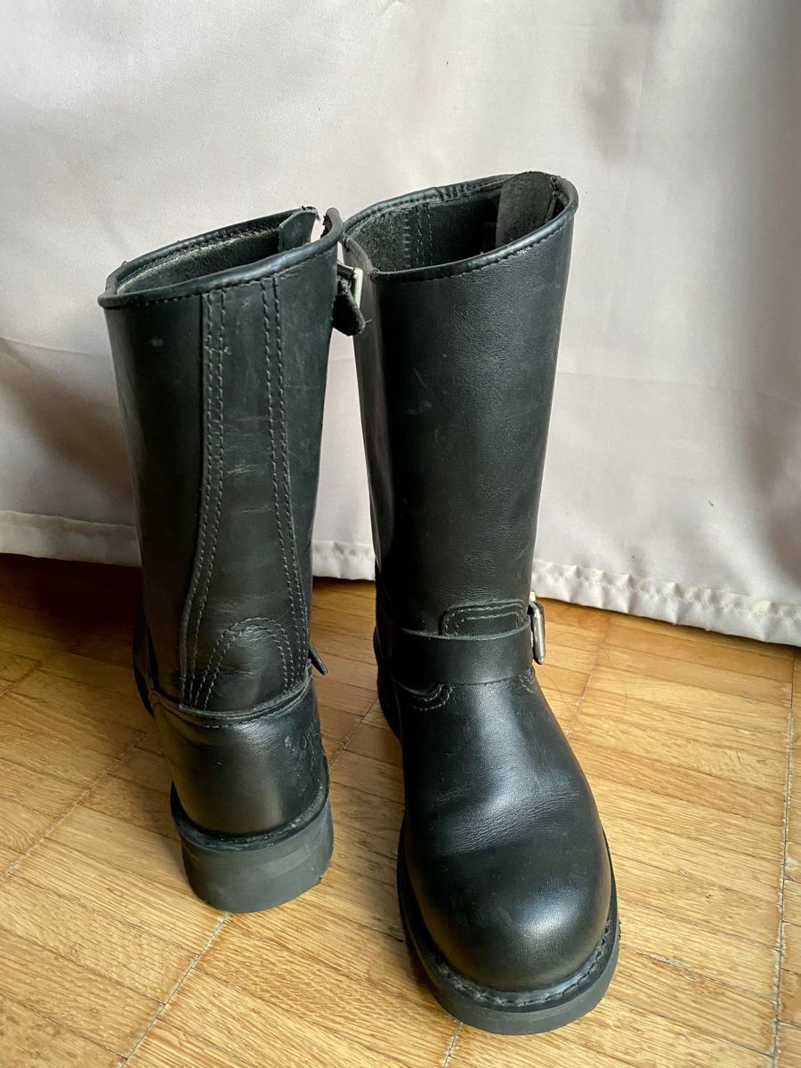 Caterpillar Scarpe da donna: Schwarze Caterpillar Lederstiefel - Gr. 38/39 – Usato da Zürich venduto da Dela05 3