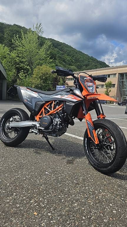KTM Strada: KTM 690 SMC R – Usato da Bioggio venduto da vas_l9mk