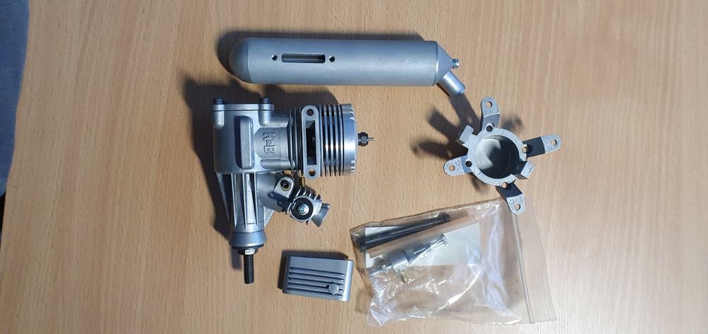 Motor de avião modelo Sportster .45 R/C vintage K&B nº 5900 com instruções - Portugal
