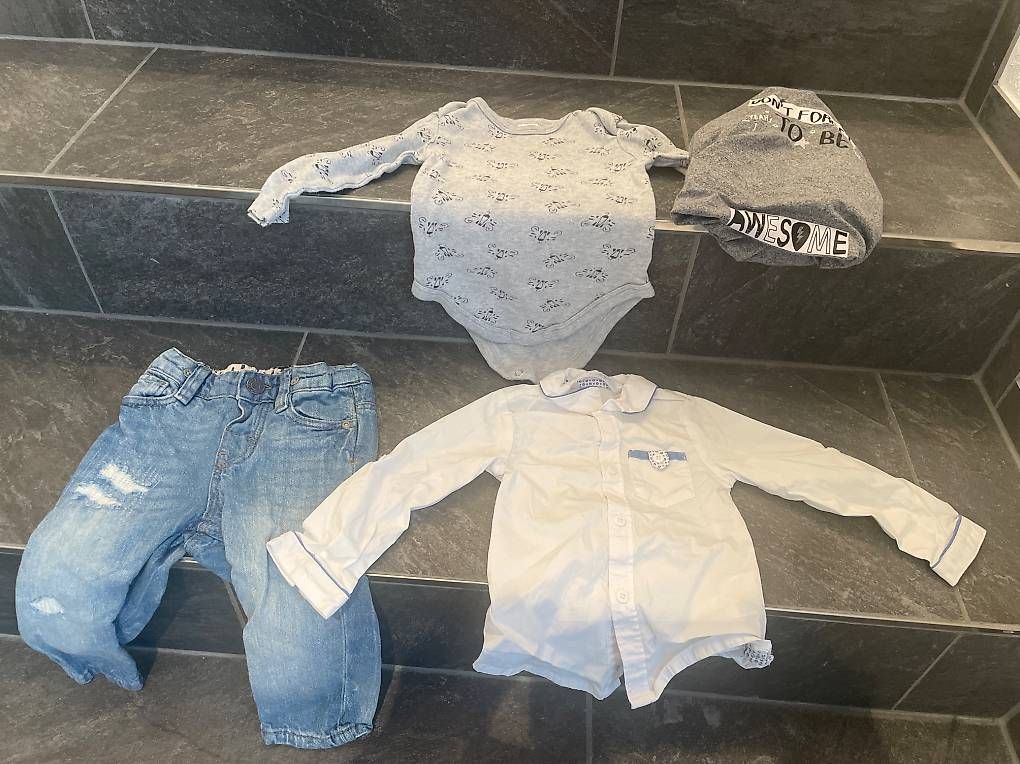 Lotti & Set di vestiti: Babykleider 80 – Usato da Mauren venduto da melam01