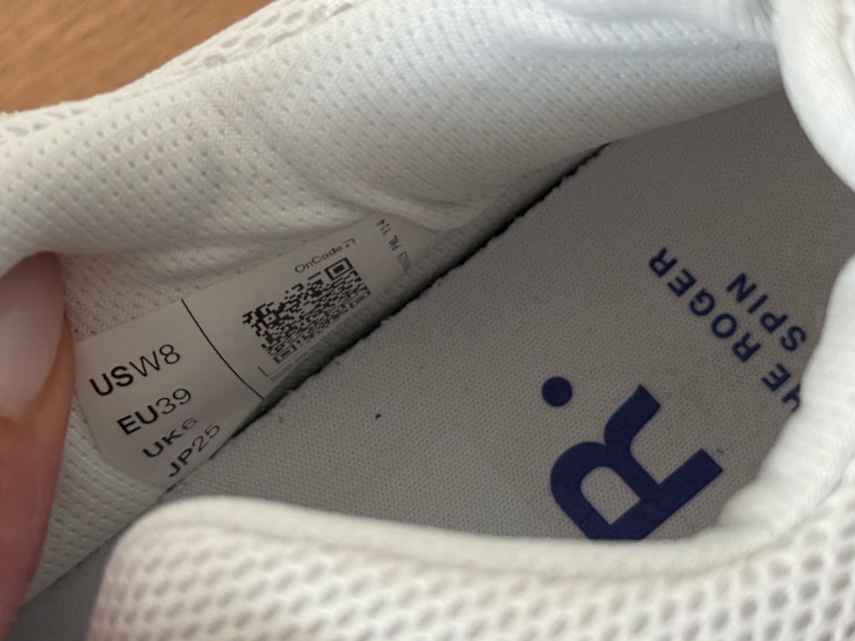 On Scarpe da uomo: ON Roger Spin Tennisschuhe weiss Gr. 39 – Usato da Ottenbach venduto da Suni_82 3