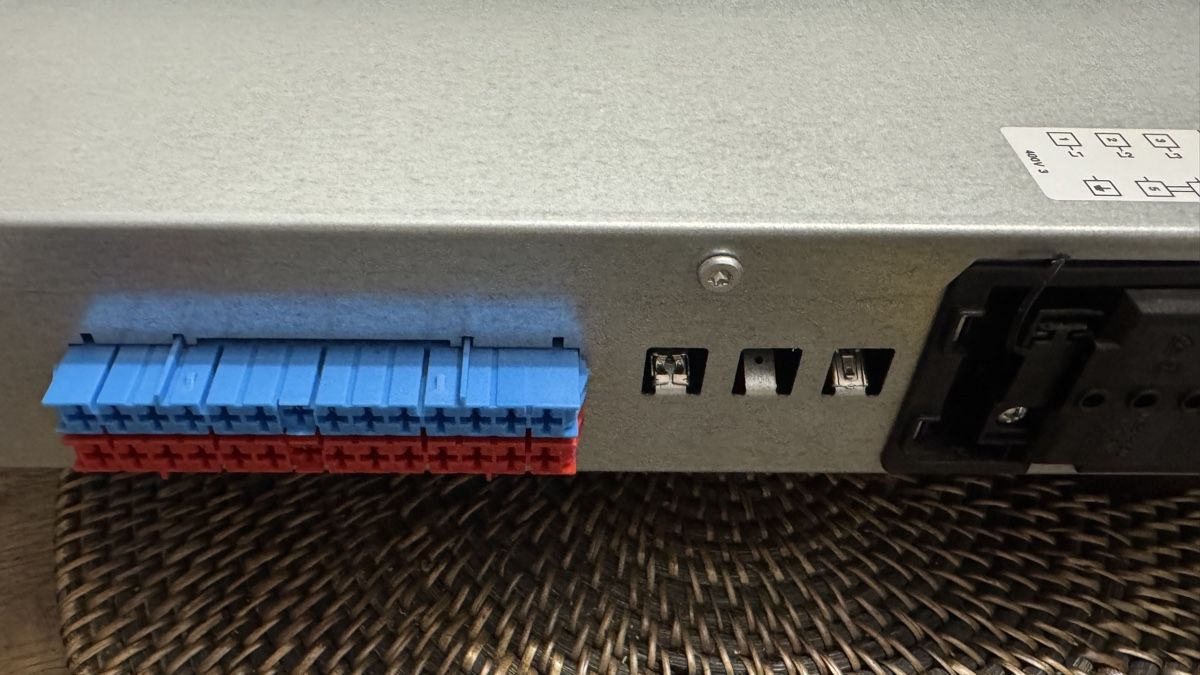 Piatti di portata: Electrolux Kochfeld mit Einbauschalterkasten – Usato da Mönchaltorf venduto da DRUG-TITO 4
