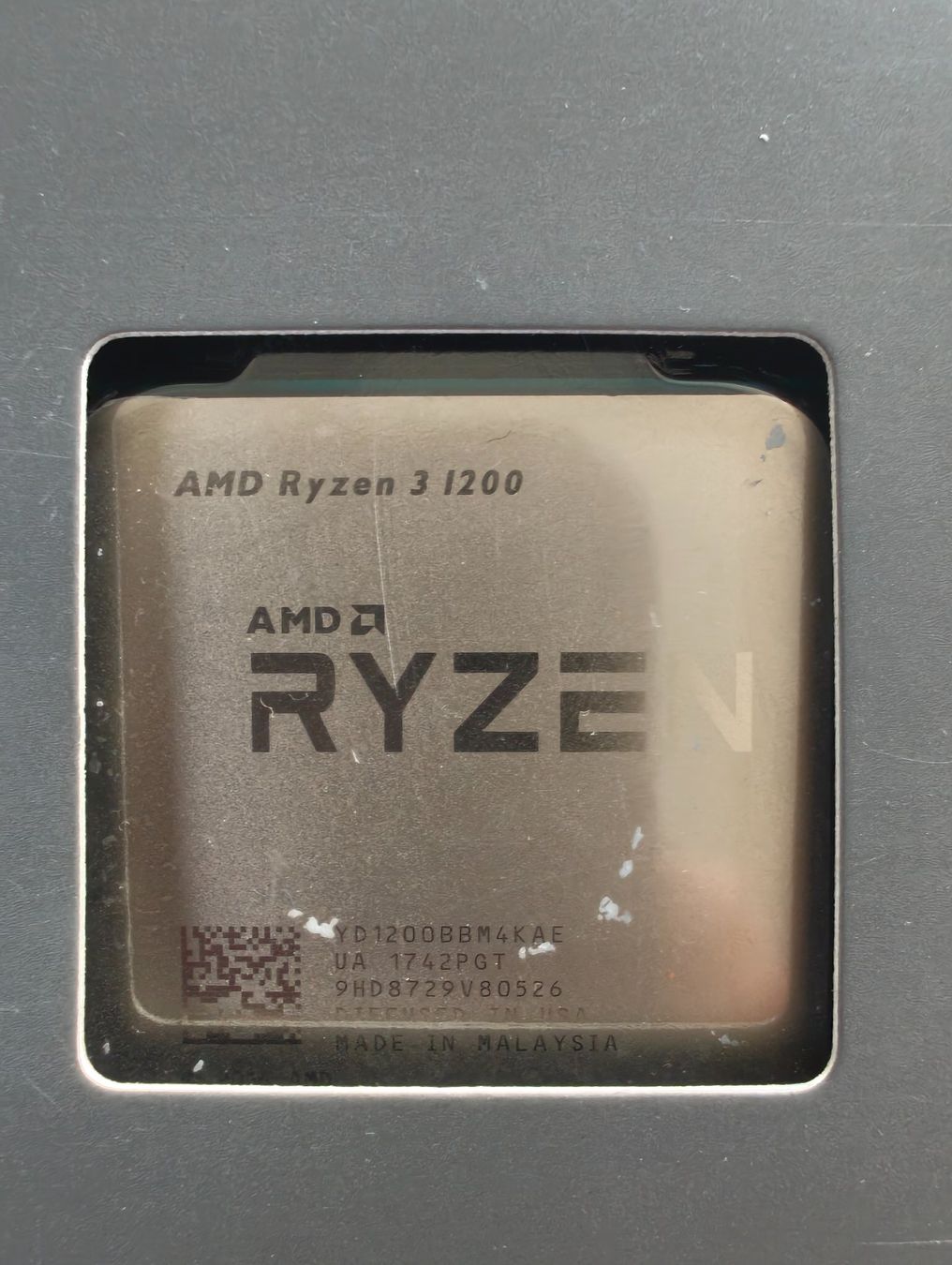 Amd Elektronikbauteile: AMD Ryzen 3 1200 – Gebraucht aus Porrentruy von inf_lxw7