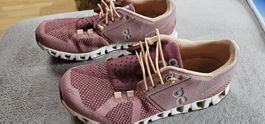 ON Cloud Laufschuhe Damen Grösse 37 Pink/Lachs guter Zustand