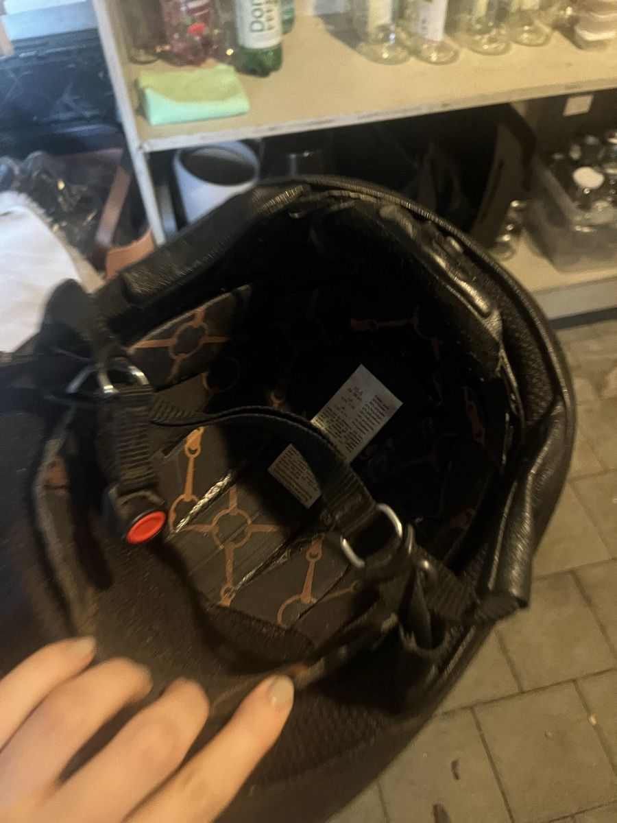 Caschi: UVEX Reithelm XS-S schwarz – Usato da Au SG venduto da fab_7wnx 1
