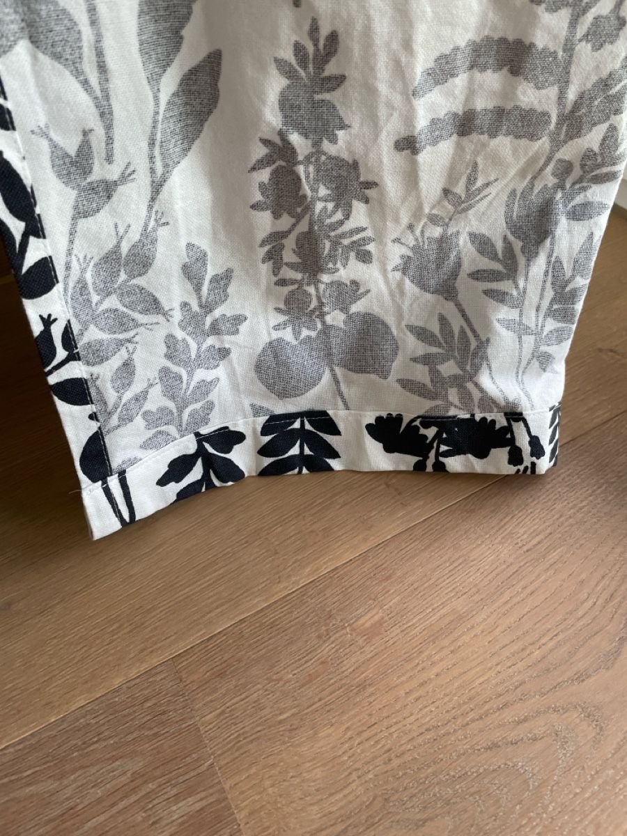 Ikea Tende: Ikea Vorhang mit Pflanzenmuster – Usato da Oberentfelden venduto da nic_cxr8 3