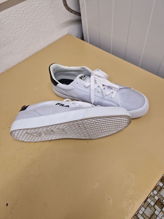 Fila Scarpe da uomo: Schuhe Marke Fila – Usato da Eyholz venduto da aheio 2