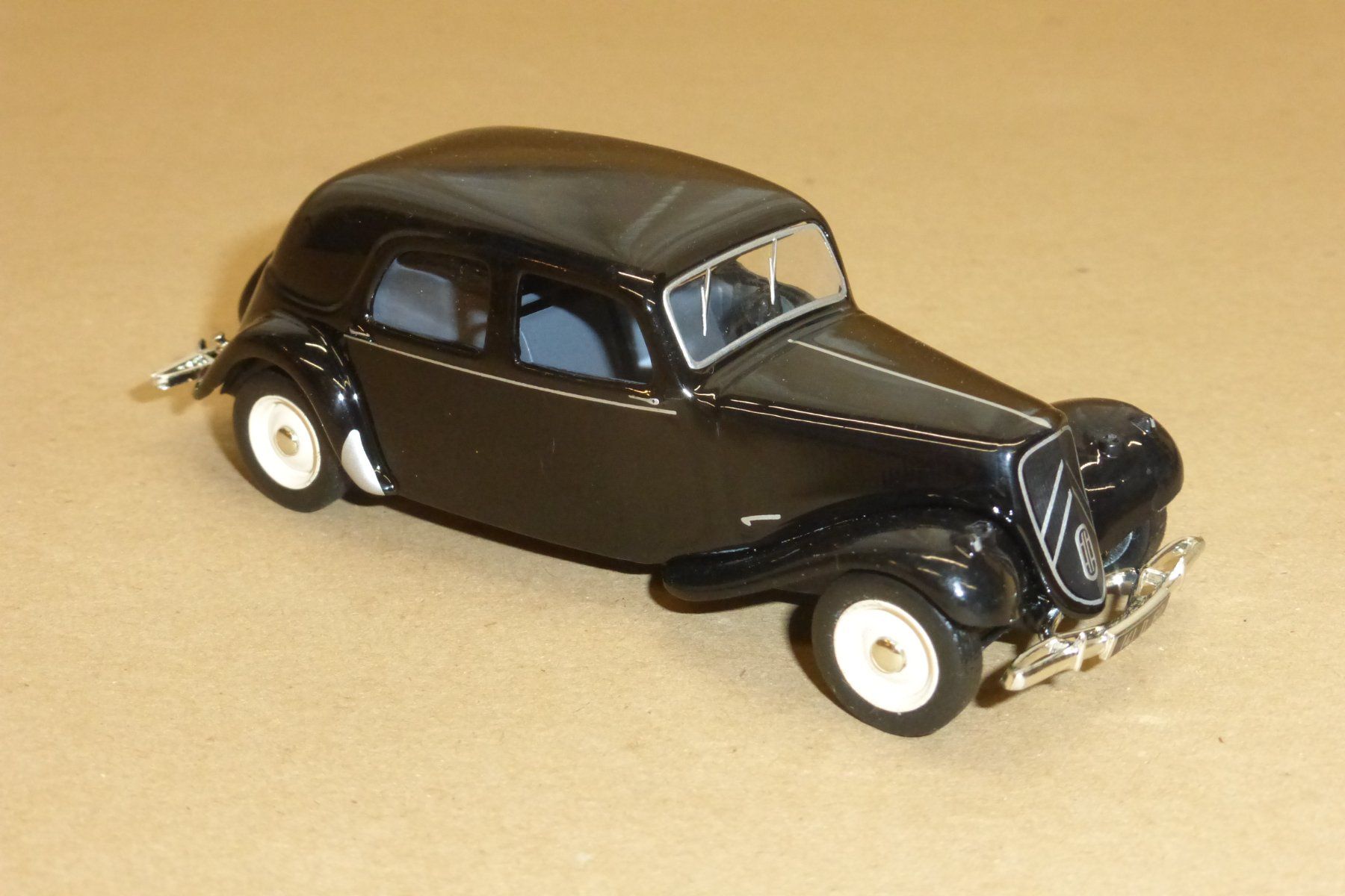 Modellini d'auto: Modellauto Citroen 11 – Usato da Gempen venduto da Smokie72