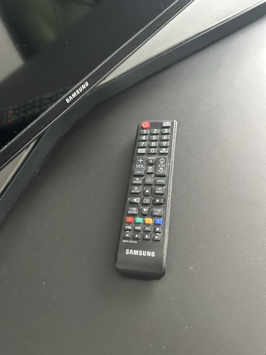 Samsung Appareils TV: Samsung TV – D'occasion à Baar par Veni-Vidi-Vici 2
