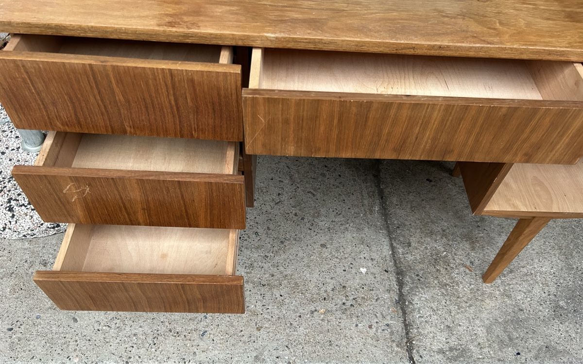 Schreibtische: Schreibtisch vintage – Gebraucht aus Bern von wal_qv9w 2