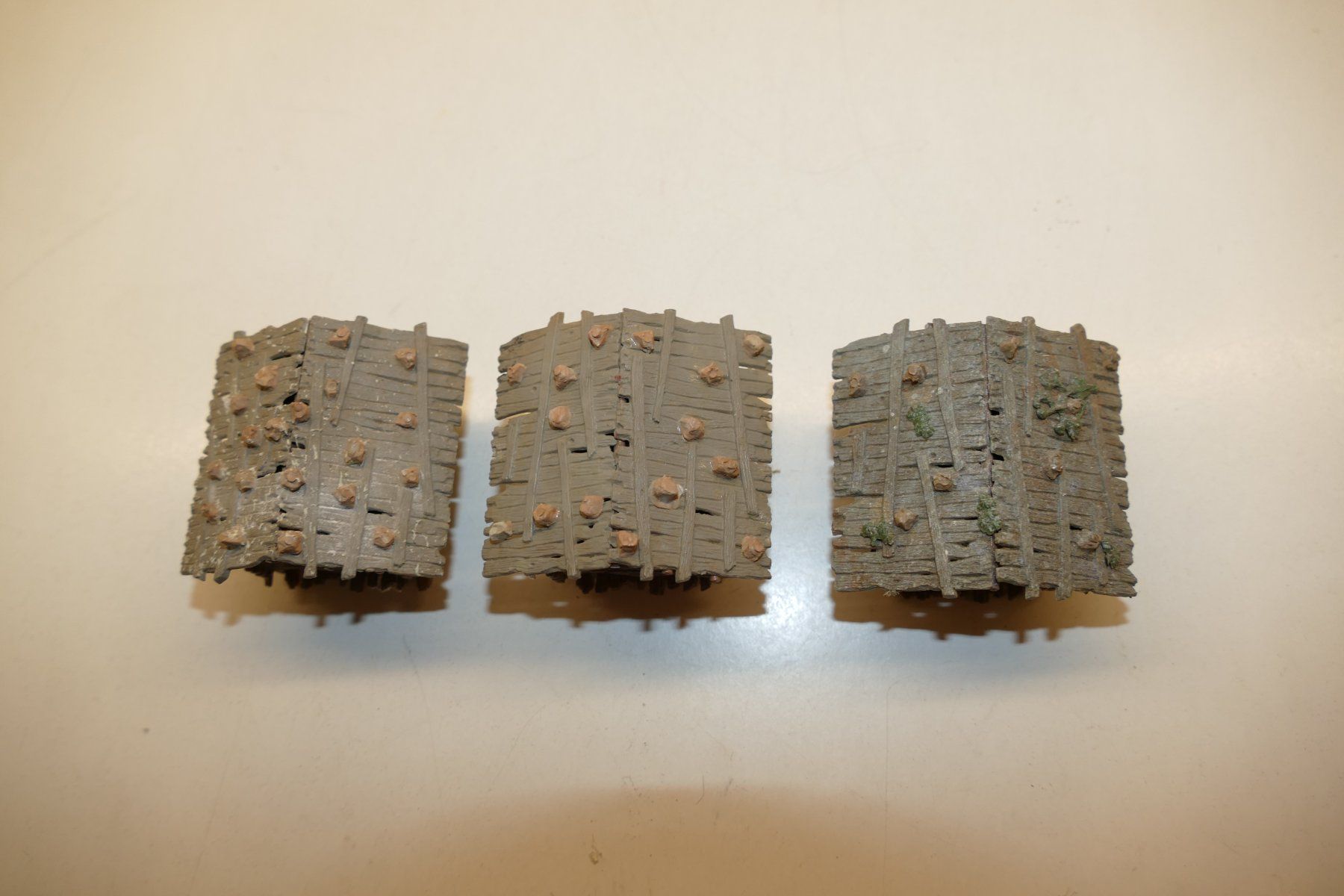 Modelleisenbahnen: Spur H0: 3xBergstadel – Gebraucht aus Niederhasli von rail-duerst 2