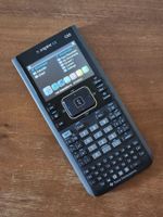 Calculatrice TI-Nspire CX CAS avec cable USB et bon état