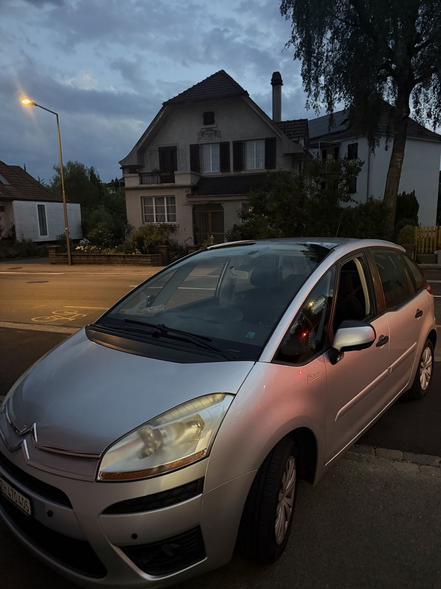 Citroën Automobili: Citroen C4 Picasso 1.6 HDI – Difettoso da Buchberg venduto da Kani.e30