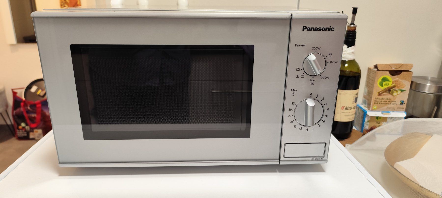 Elettrodomestici da cucina: Mikrowelle Panasonic – Usato da Zürich venduto da Burnout3