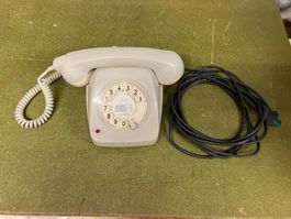 Telefon Mod 70 mit Wählscheibe