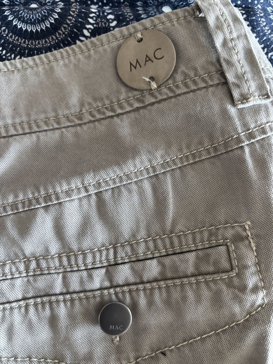 Pantaloni: MAC Hose Peaches hellbraun Grösse 36, Neu – Nuovo (secondo la descrizione) da Salenstein venduto da Silly...0 1