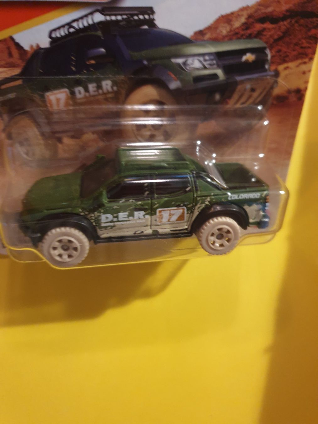 Matchbox Modellautos: Matchbox 2016 CHEVY COLORADO EXTREME – Neu und originalverpackt aus Oftringen von Rotor 2