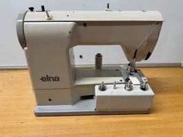 Elna Zig Zag Typ 722510 Vintage Nähmaschine mit Koffer
