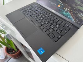Dell Latitude 7320 13 i5-1135G7/16 DDR4/256 M.2/Webcam HD