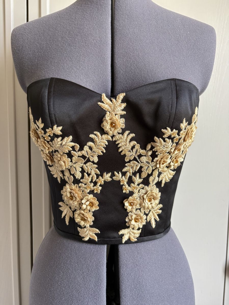 Top: Schwarzer Corsage Top / Korsett – Nuovo e nell'imballaggio originale da Oensingen venduto da Chicotus 1