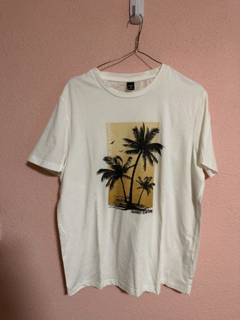 T-shirt estiva con palme🌴, taglia M - Look vacanza!